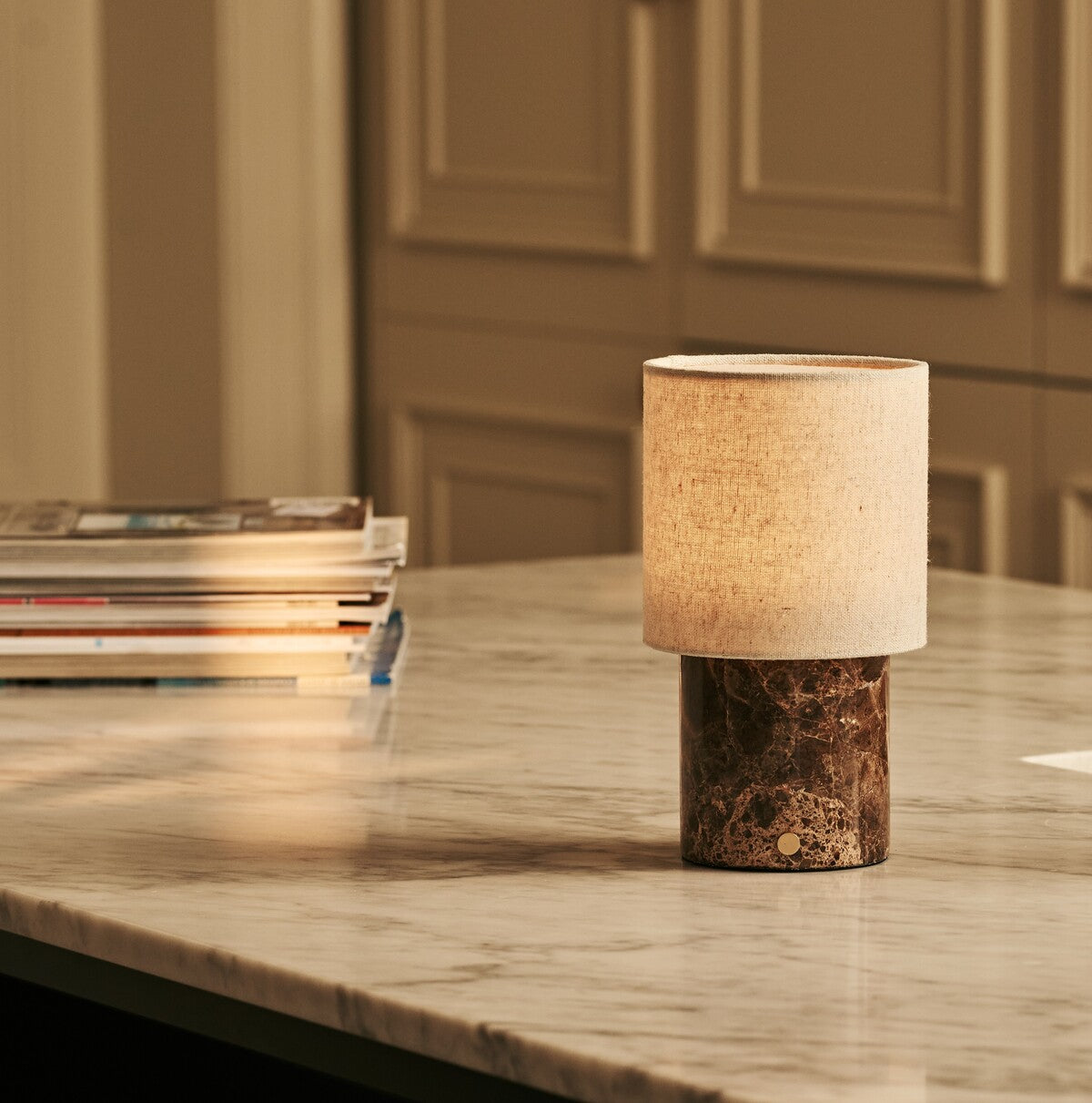 Onoda Brown – Emperador Dark Marble Rechargeable Table Lamp | Authentic, Interchangeable Lampshade & Linen Blend