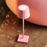 Wouter Flamingo Pink Rechargeable Table Lamp – Wireless Charging, Dimmable, 120-Hour Battery Life Tavellio