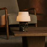 Pissarro Braun –  Emperador Dark Marmor Wiederaufladbare Tischlampe 