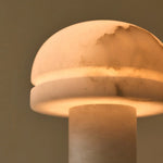 Leonardo Stylish Alabaster Lamp – Elegant Lighting for Your Home Tavellio
