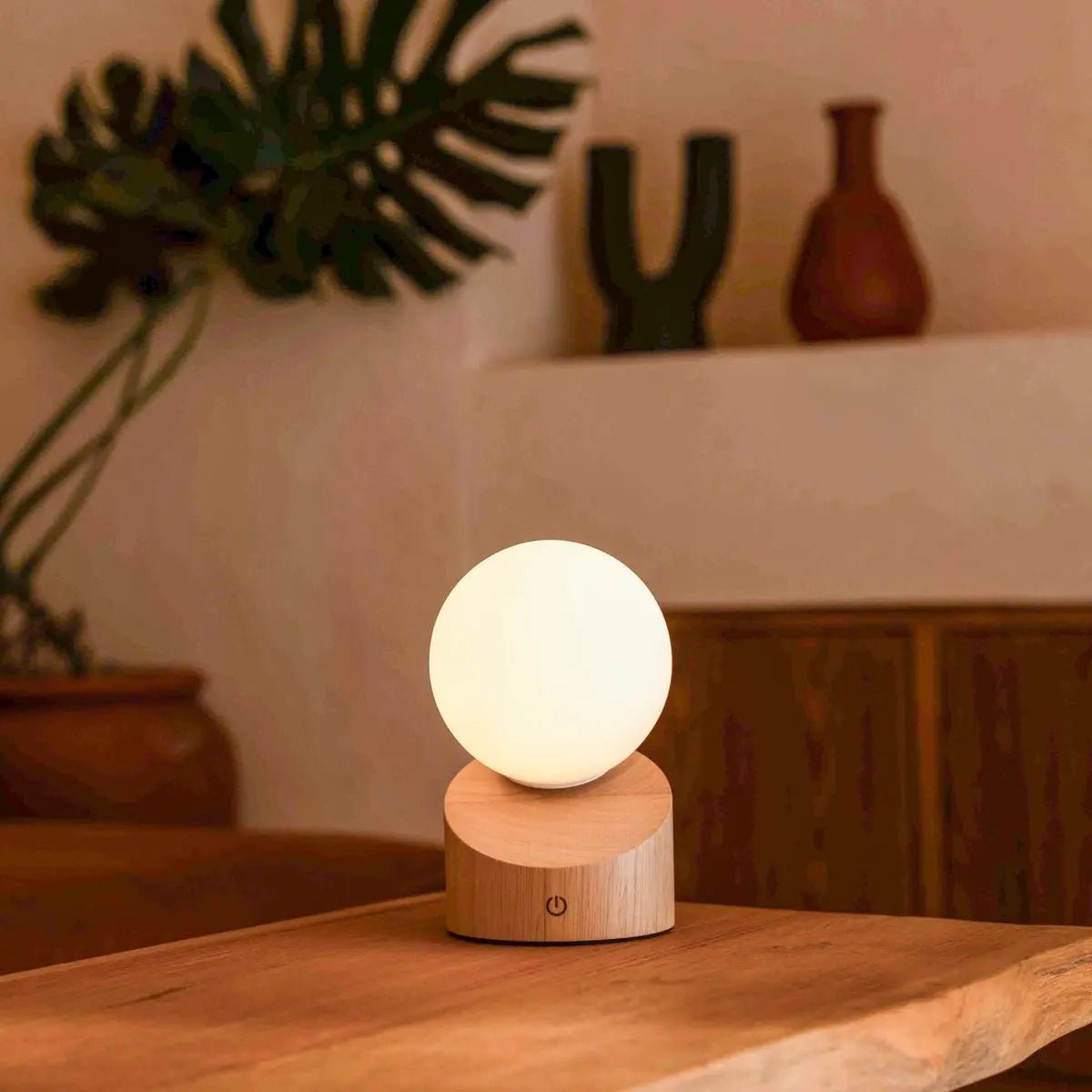 Morris Light Brown Stylish Rechargeable Lamp – Cordless, Dimmable, Eco-Friendly Design Tavellio