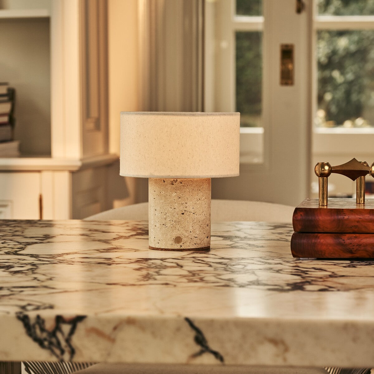 Redon Beige – Travertino Classico Travertine Rechargeable Table Lamp | Up to 100 Hours, Dimmable & Cordless