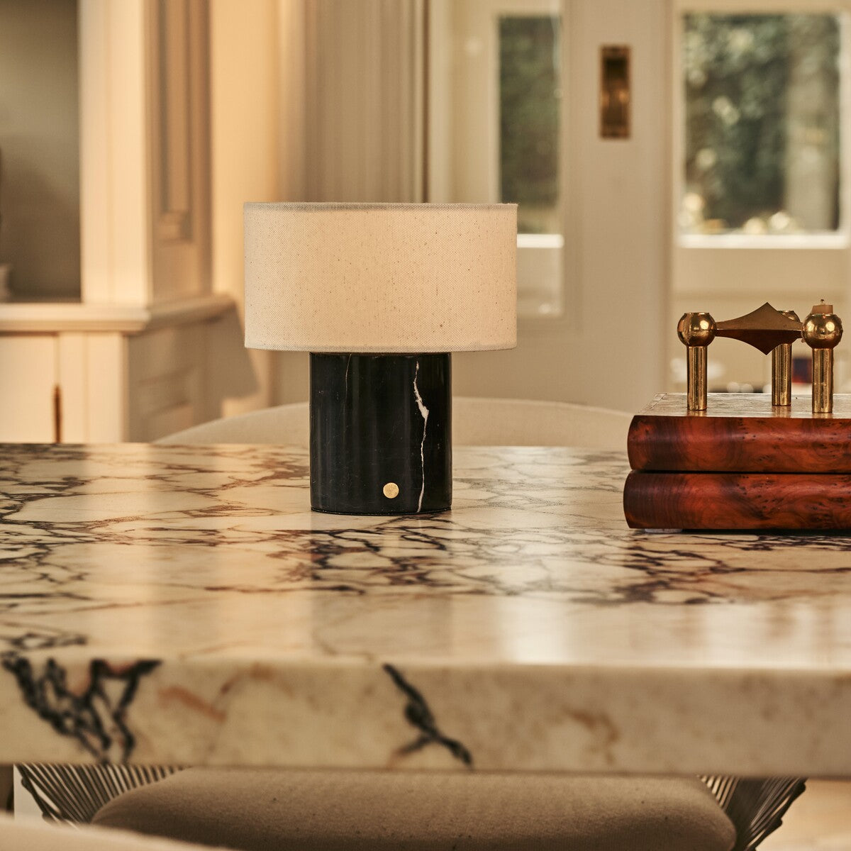 Redon Black – Nero Marquina Marble Rechargeable Table Lamp | Up to 100 Hours, Dimmable & Cordless