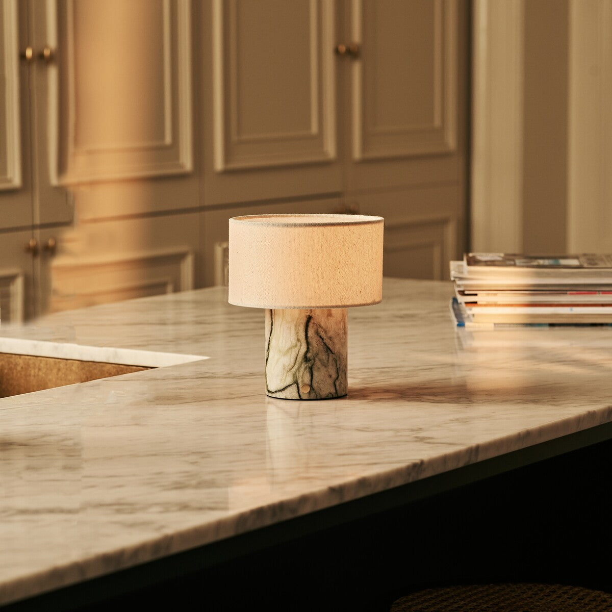 Redon Green – Ice Green Marble Rechargeable Table Lamp | Up to 100 Hours, Dimmable & Cordless
