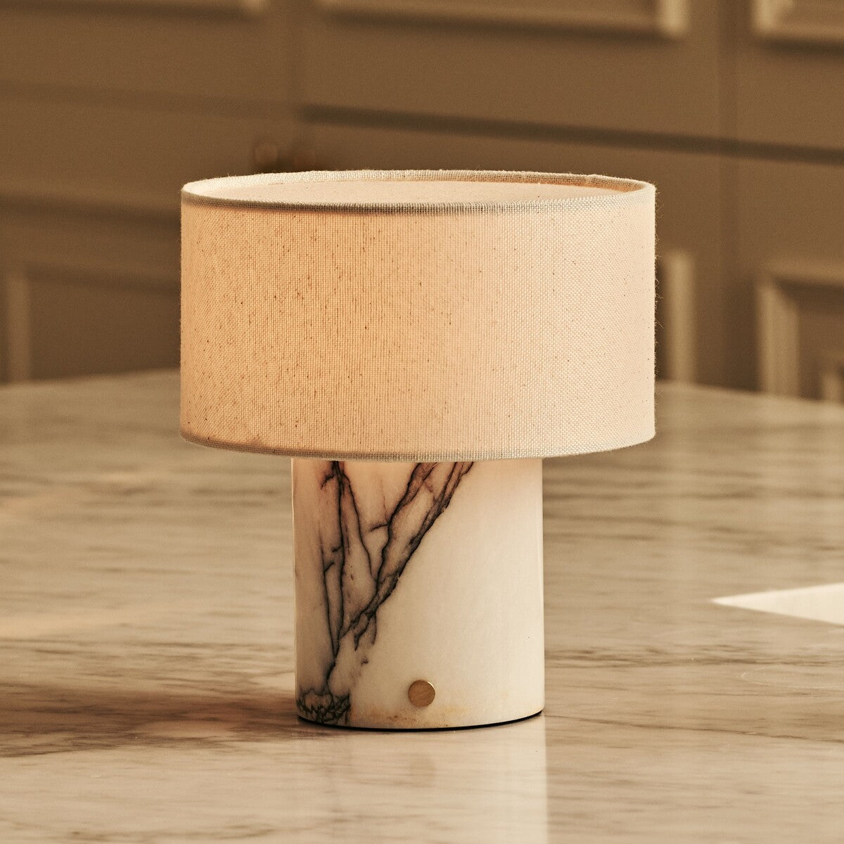 Redon White – Lilac Marble Rechargeable Table Lamp | Up to 100 Hours, Dimmable & Cordless