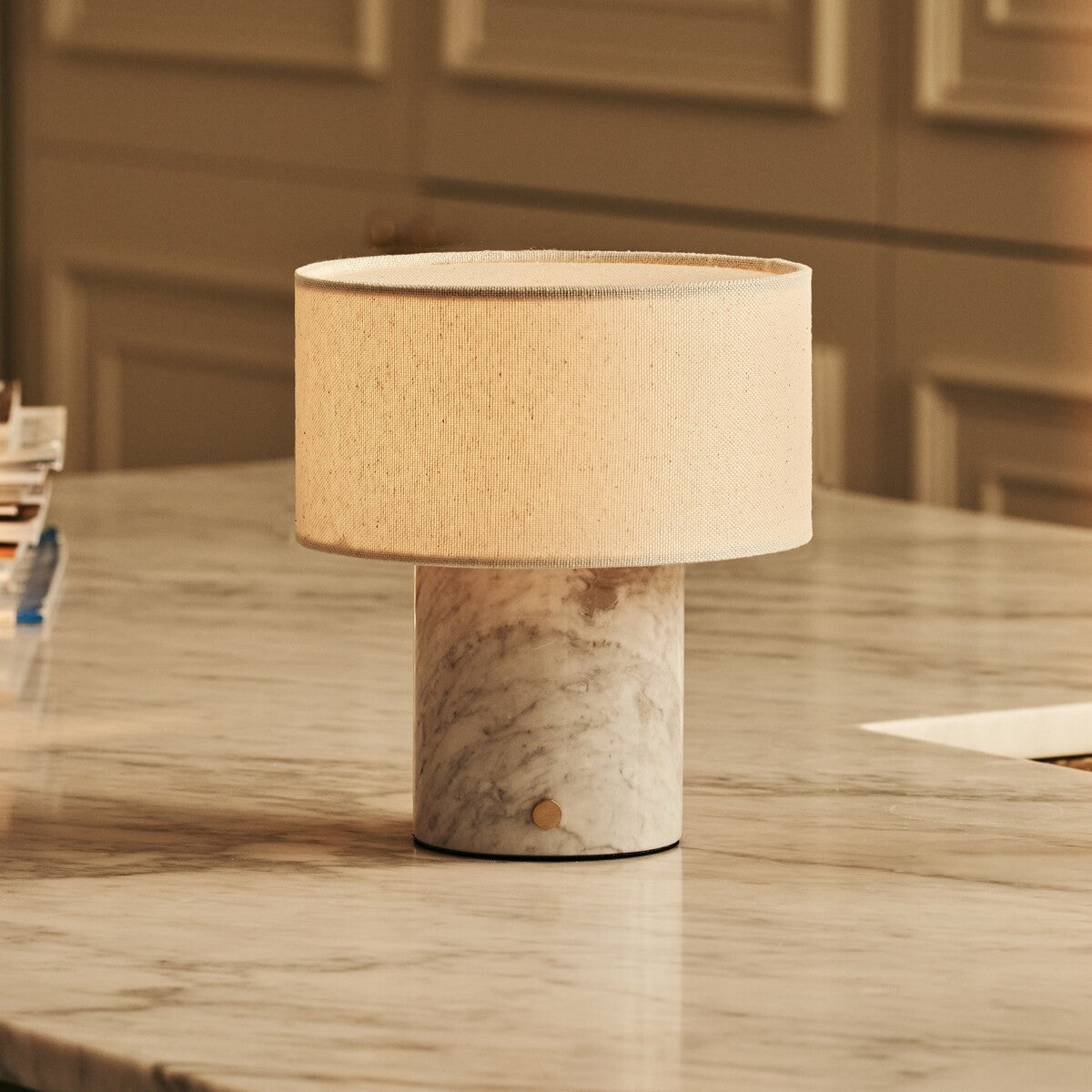 Redon White – Bianco Statuarietto Marble Rechargeable Table Lamp | Up to 100 Hours, Dimmable & Cordless