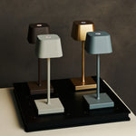 Combi Set Professional – 4 x Sarphati Mini Gold Rechargeable Table Lamps & 1 x Amstel Wireless Charging Station with Qi-Technology & Perfect for Restaurants, Hospitality & Hotels Tavellio