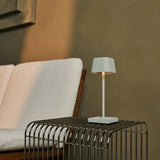 Combi Set Professional – 8 x Sarphati Mini Shadow Grey Rechargeable Table Lamps & 1 x Central Station Wireless Charging Station with Qi-Technology – Perfect for Restaurants, Hospitality & Hotels Tavellio