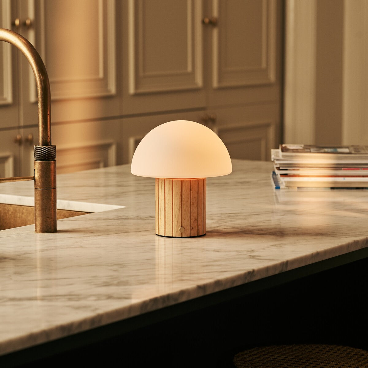 Siebe Light Brown Rechargeable Table Lamp | Dimmable, Modular Lampshade & 3 Light Colors