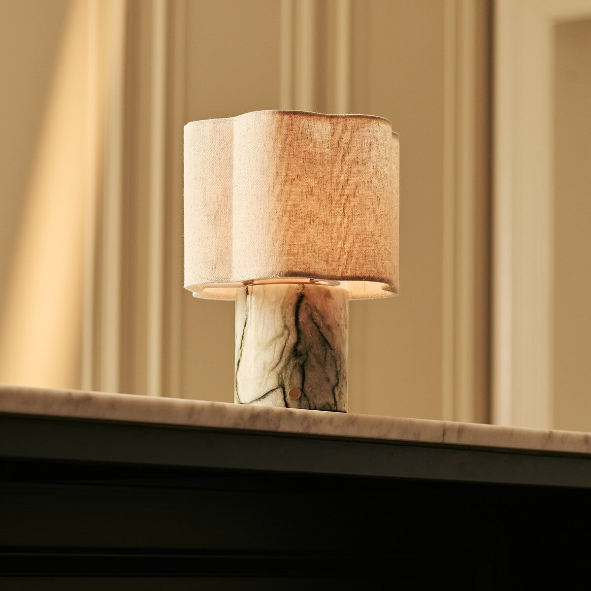 Sisley Green – Ice Green Marble Rechargeable Table Lamp | Cordless, Up to 100 Hours & Linen Blend