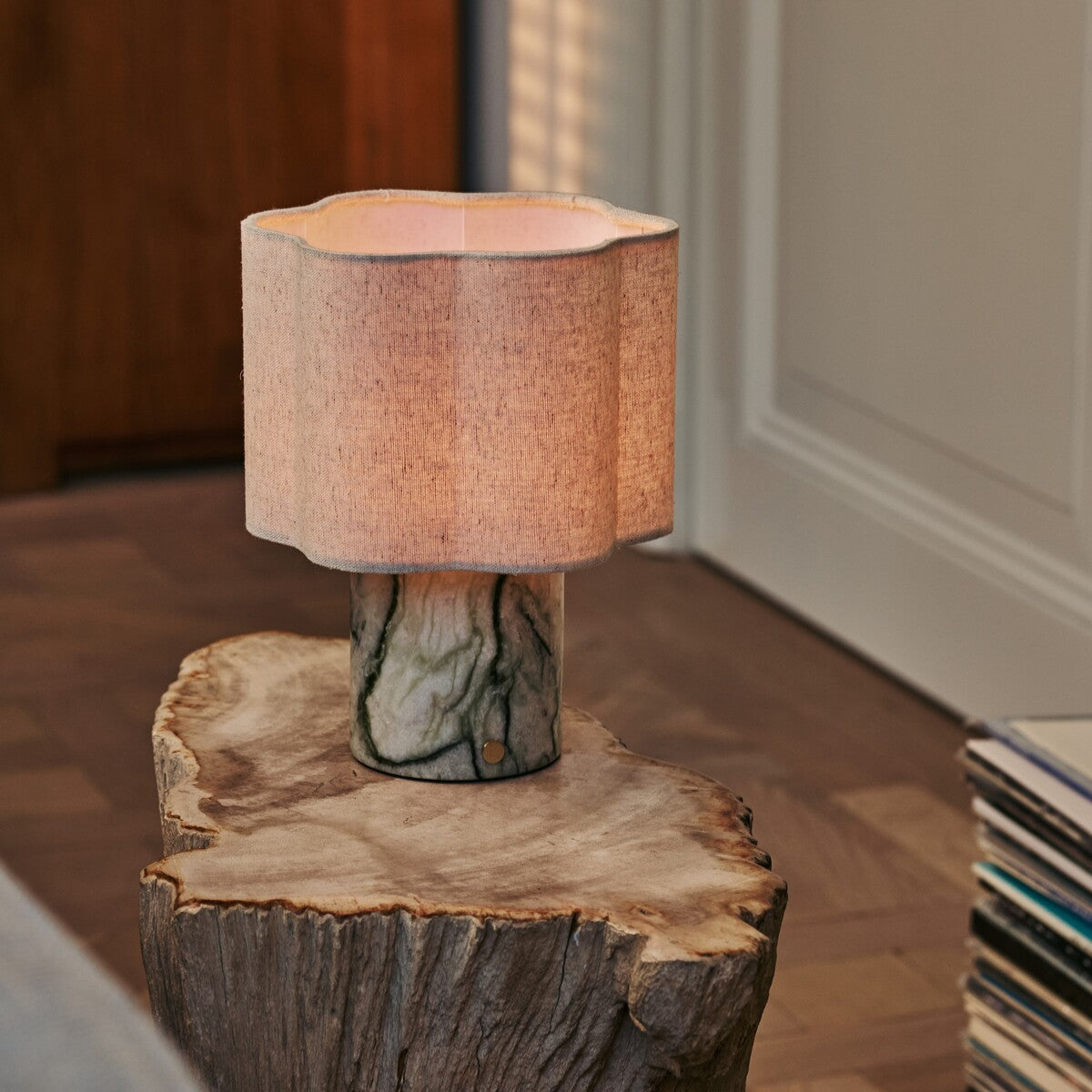 Sisley Green – Ice Green Marble Rechargeable Table Lamp | Cordless, Up to 100 Hours & Linen Blend
