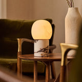 Sol Medium Calacatta Vionaro Blanc Marbre & Albâtre Lampe de table rechargeable