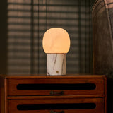 Sol Medium Lilac Marbre & Albâtre Lampe de table rechargeable
