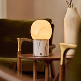 Sol Medium Lilac Marbre & Albâtre Lampe de table rechargeable
