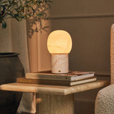 Sol Medium Rosa Aurora Marbre & Albâtre Lampe de table rechargeable