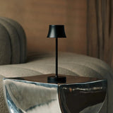 De Pijp Mini Midnight Black Rechargeable Table Lamp – Wireless Charging, Dimmable Lamp & 3 Light Colors Tavellio