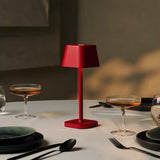 Ava Berry Red - Rechargeable Table Lamp | Stylish, Cordless Lamp & Dimmable Tavellio