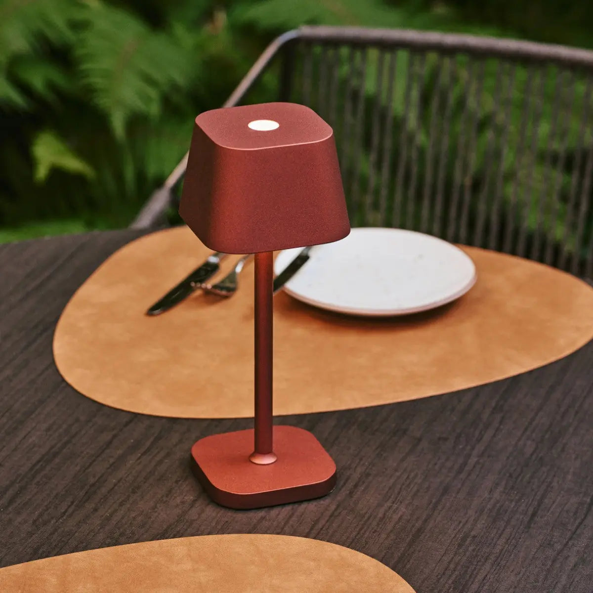 Ava Bronze - Rechargeable Table Lamp | Stylish, Cordless & Dimmable