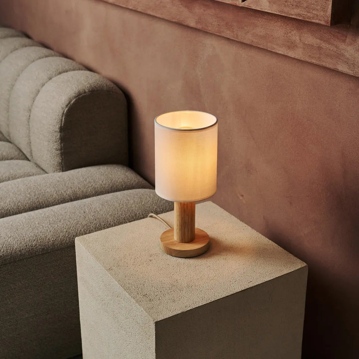 Boris Light Brown Lamp with 2 Meter Cord - Fabric Shade Lamp & Wooden Base Tavellio