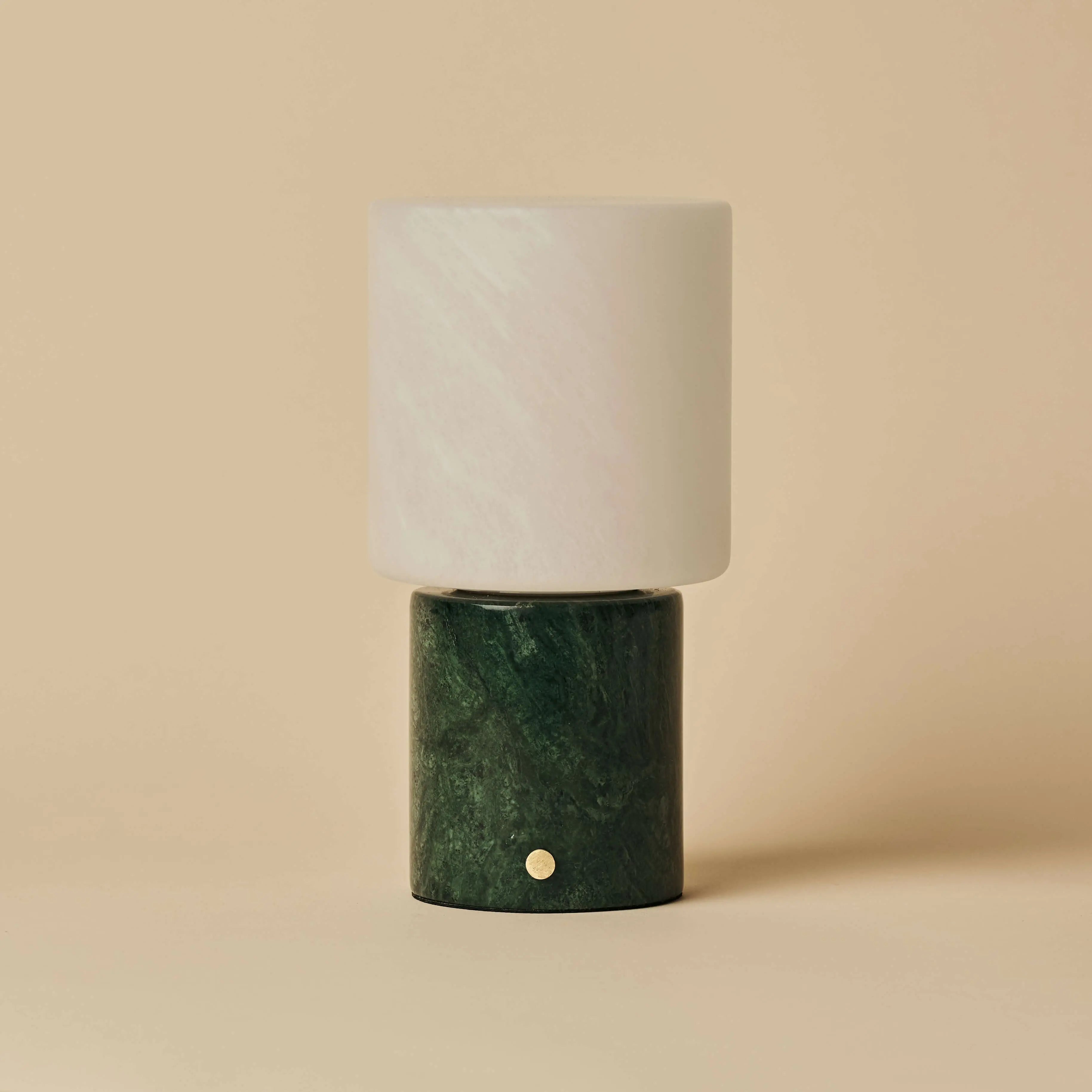 Cuyp Green / Verde Alpi – Marble Rechargeable Table Lamp – Cordless, USB Rechargeable & Up to 100 Hours Runtime