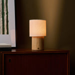Dick bois marron clair lampe de table rechargeable Tavellio – buffet en bois – lumière chaude ambiante