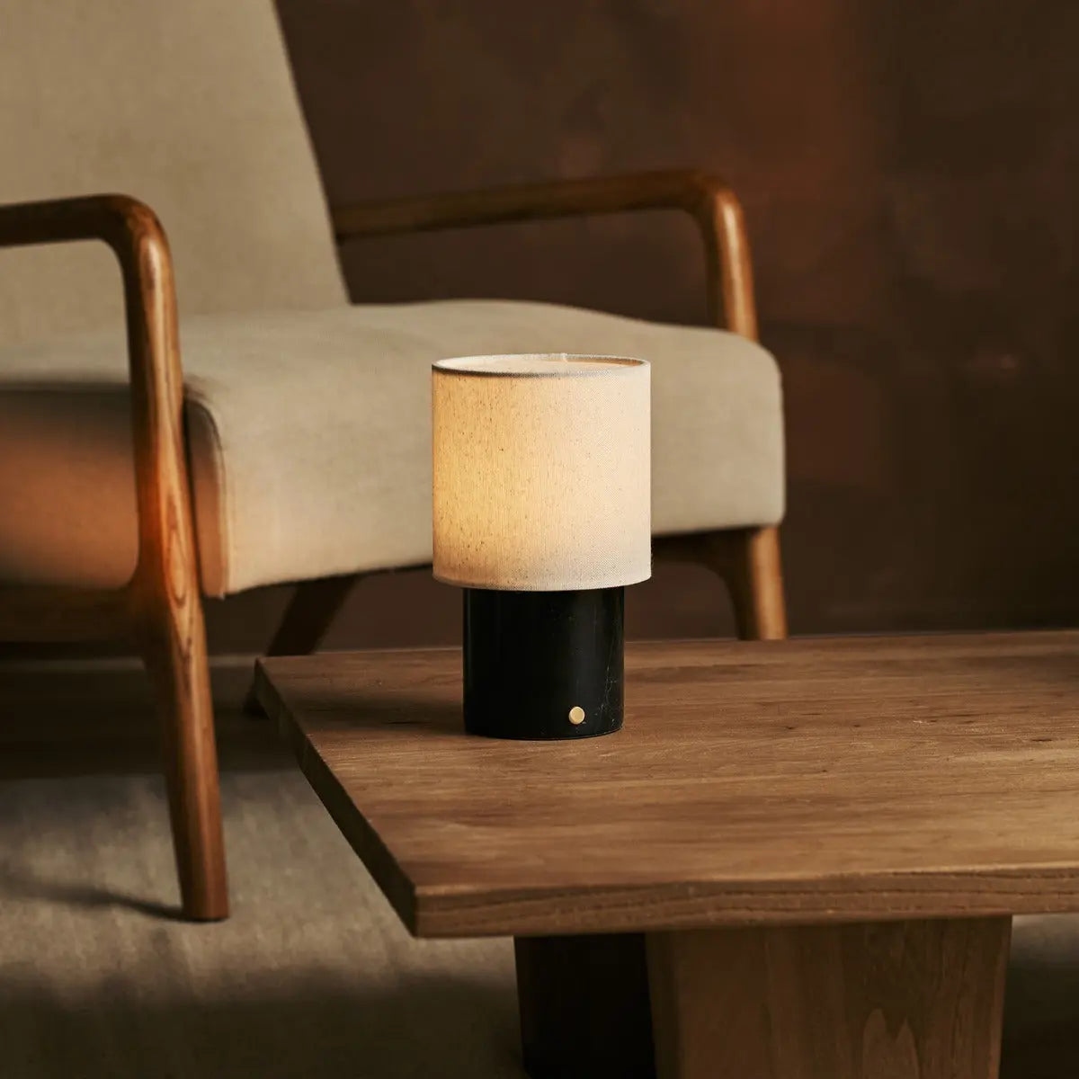 Dou Black / Nero Marquina – Marble Rechargeable Table Lamp – Cordless, 3 Light Modes & With Linen Interchangeable Lampshade