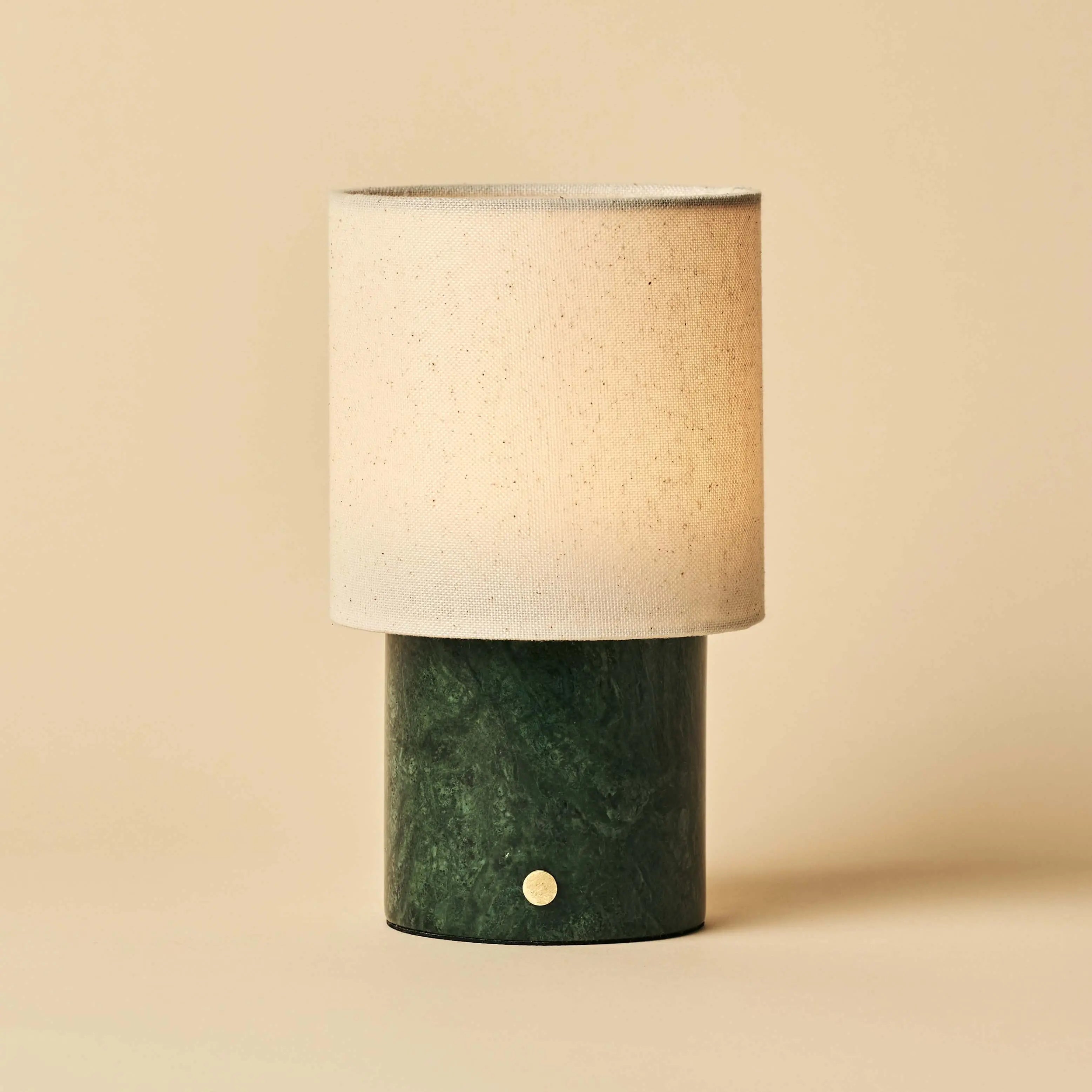 Dou Green / Verde Alpi – Marble Rechargeable Table Lamp – Cordless, 3 Light Modes & With Linen Interchangeable Lampshade