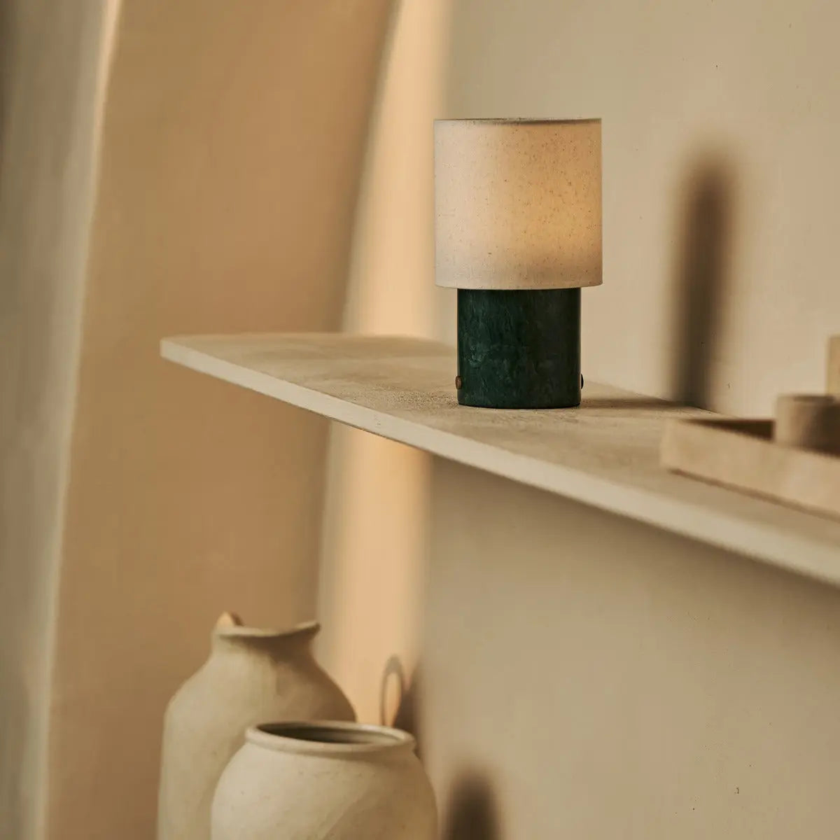 Dou Green / Verde Alpi – Marble Rechargeable Table Lamp – Cordless, 3 Light Modes & With Linen Interchangeable Lampshade
