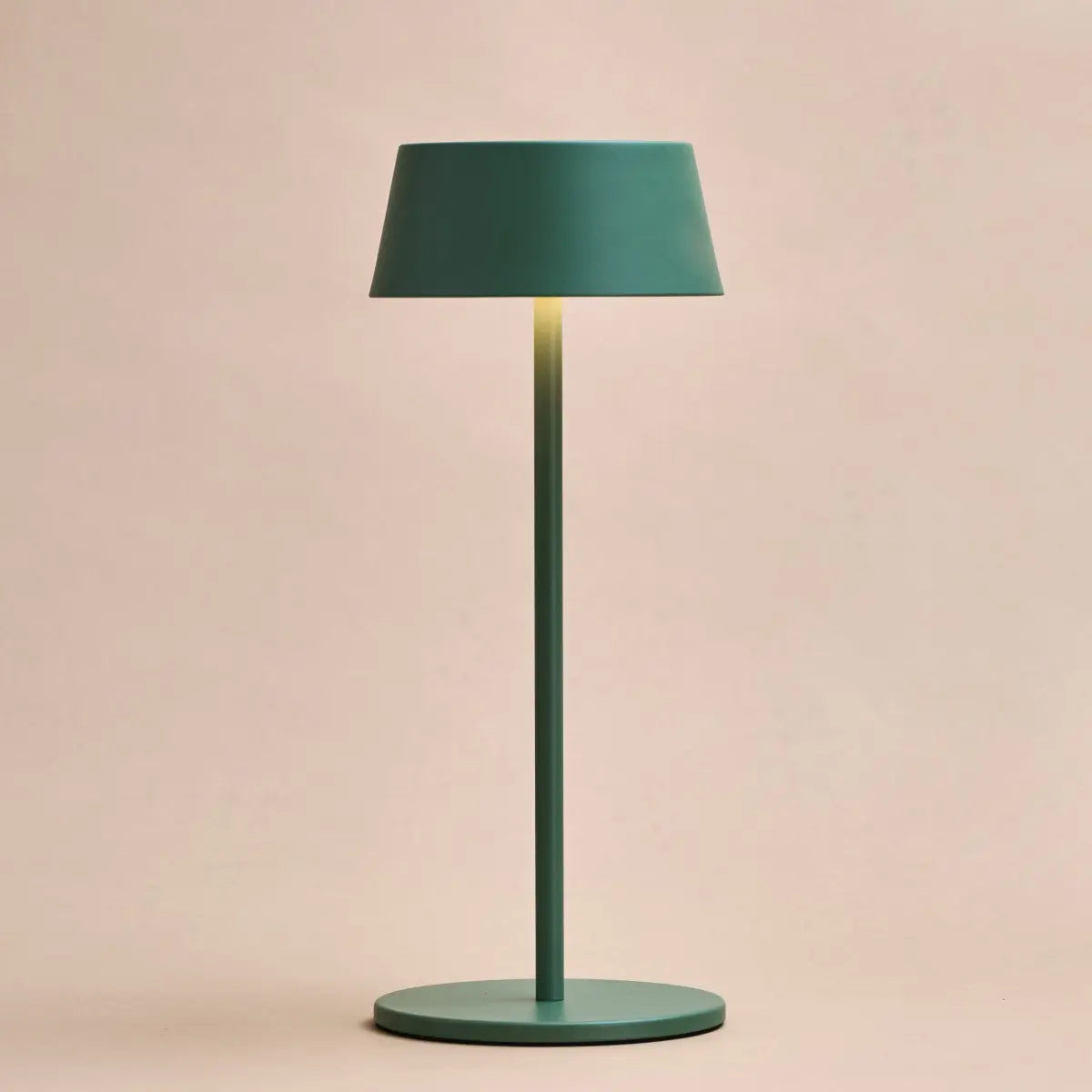 Hugo Sage Green Rechargeable Table Lamp - Stylish, Dimmable & Cordless Tavellio