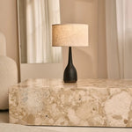 Jacob Black Lamp with Beige Shade – Elegant & Warm Lighting Tavellio