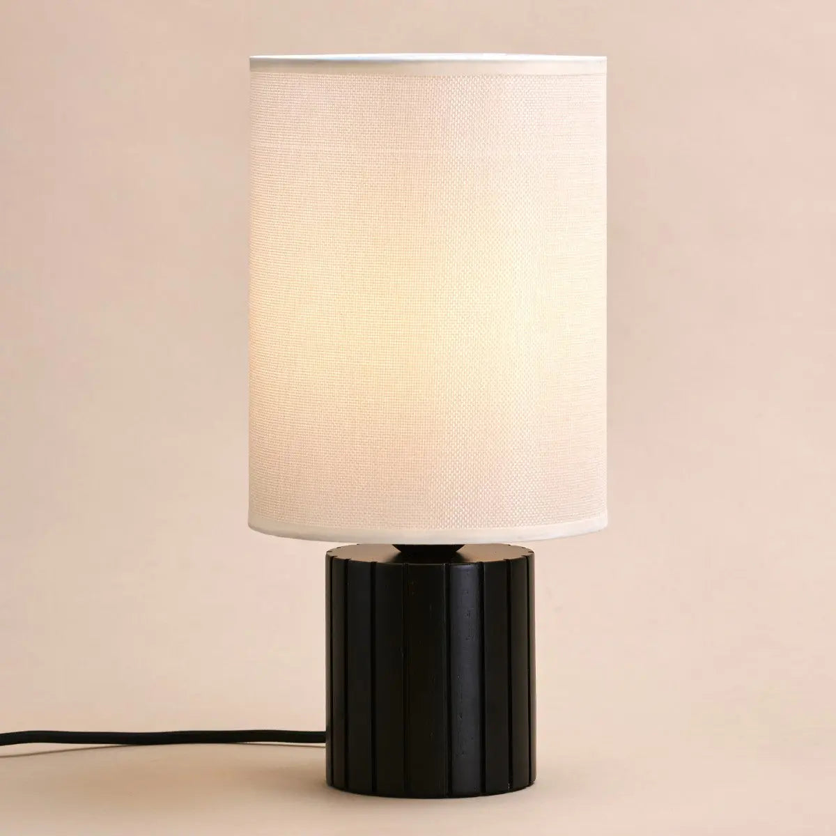 Kiko Black Table Lamp – Cozy Black & Beige Desk Lamp with E27 Fitting Tavellio
