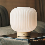 Lyla Lichtbruin Unieke Oplaadbare Lamp - Matglas & Houten Lampvoet, Dimbaar, 3 Lichtstanden