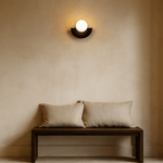 Oplaadbare wandlamp gemaakt van hout en glas. Gemakkelijk te plaatsen, op te laden en eenvoudig in gebruik, geen stroom nodig!