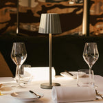 Maya Olive Green Ribbed Table Lamp Made of Iron – Dimmable Lamp & 3 Light Modes, Rechargeable via Wireless Charging Station