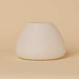 Ostade Beige – Travertin Classico Lampe de table rechargeable | Unique, dimmable & 3 couleurs de lumière