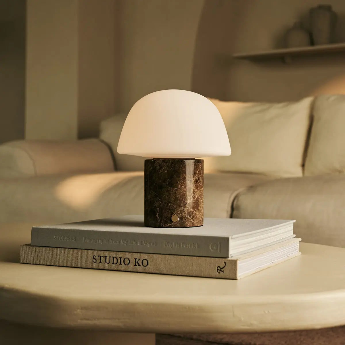 Maes Brown / Emeperador Dark – Elegant Marble Rechargeable Table Lamp, Up to 100 Hours of Illumination, Stylish and Functional