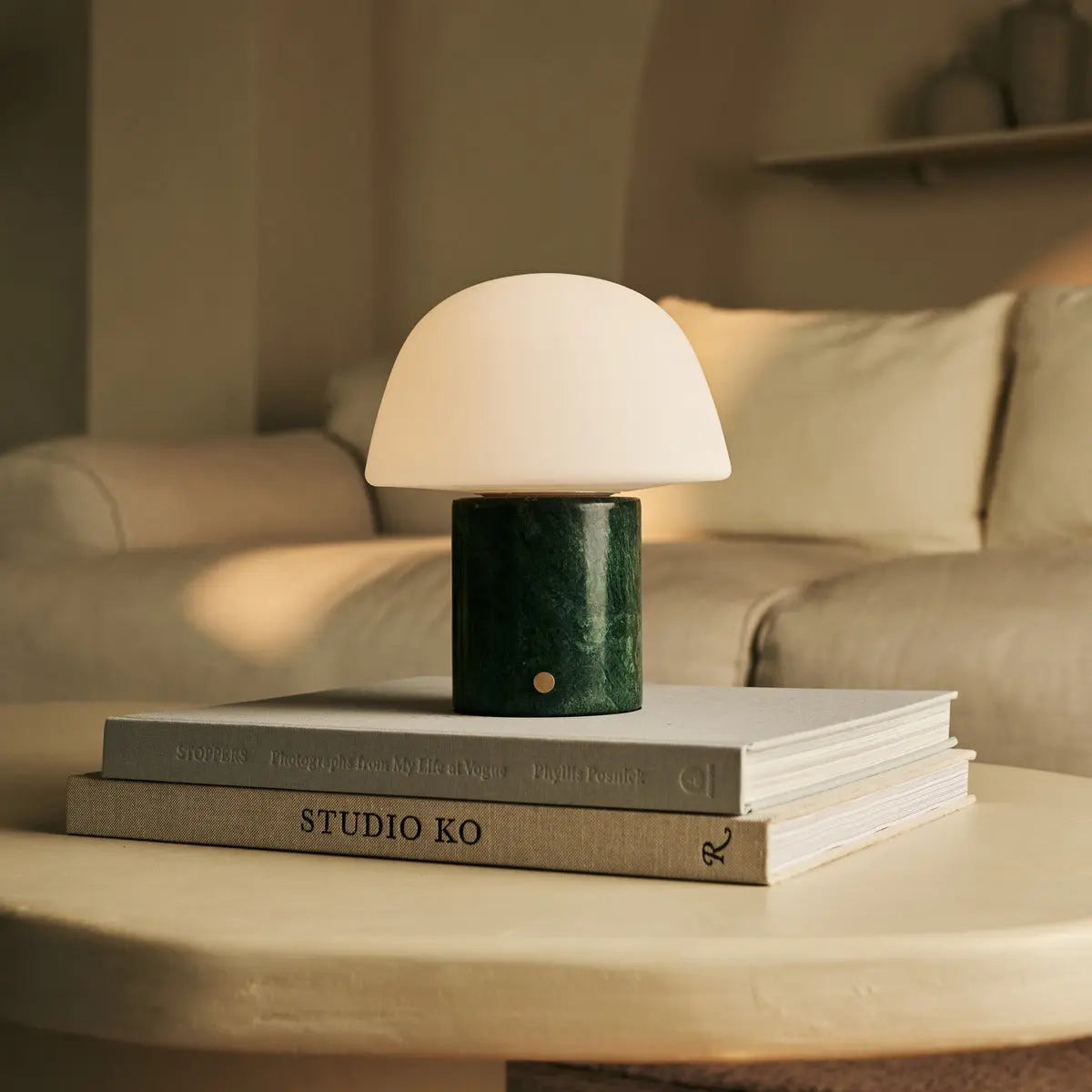 Maes Green / Verde Alpi – Elegant Marble Rechargeable Table Lamp, Up to 100 Hours of Illumination, Stylish and Functional