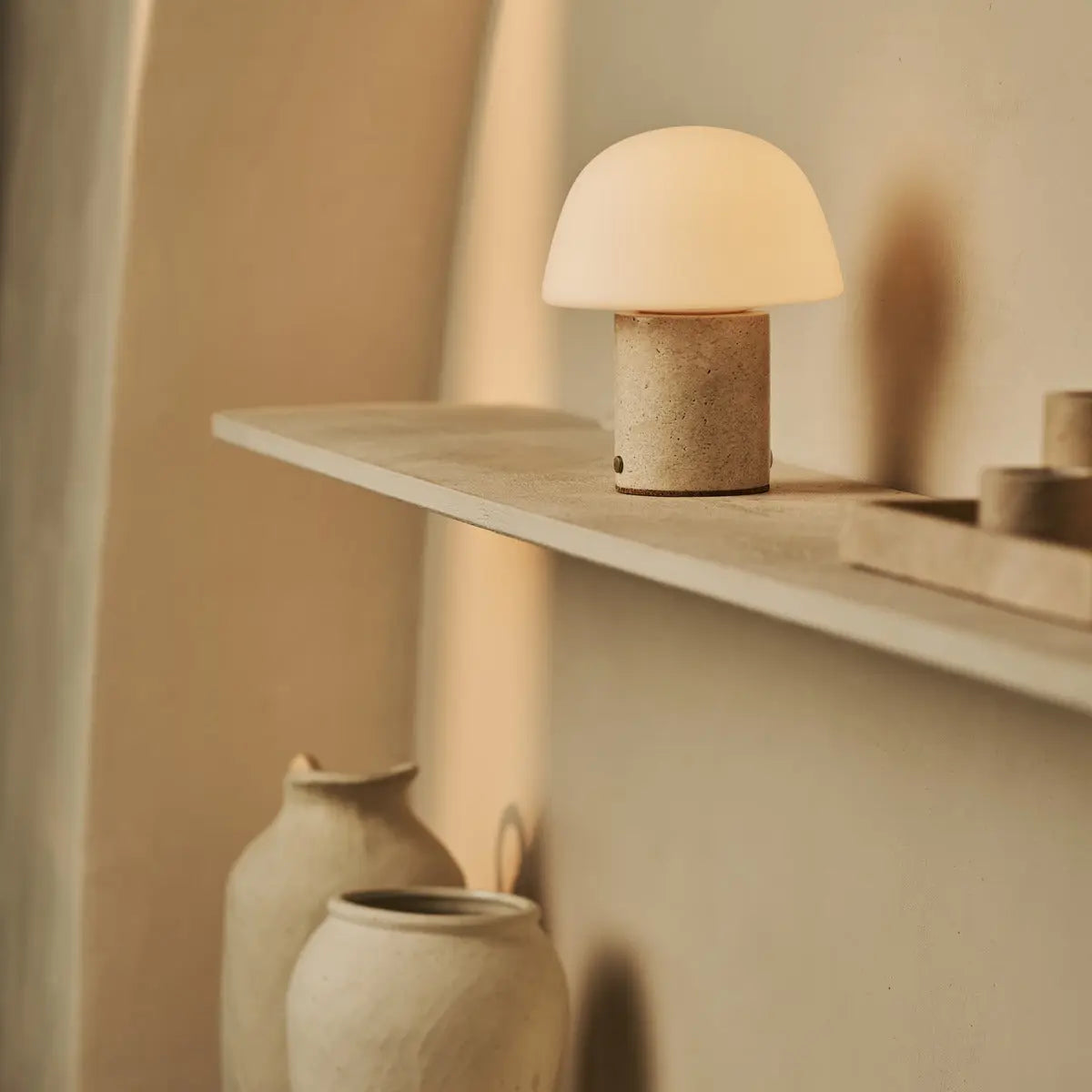 Maes Beige / Travertino Classico – Elegant Travertine Rechargeable Table Lamp, Up to 100 Hours of Illumination, Stylish and Functional
