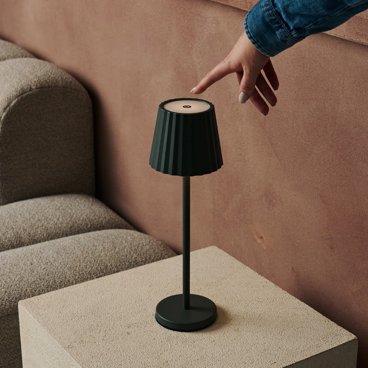Maya-Olive-Green-ChargingStation-8-Hotel