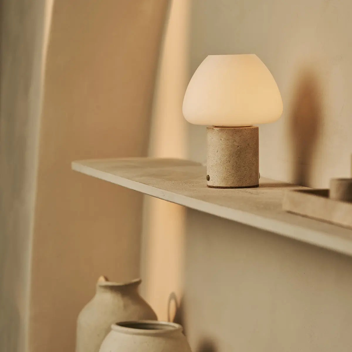 Ostade Beige / Travertino Classico – Unique Travertine Rechargeable Table Lamp with 3 Light Colors & Dimming Function