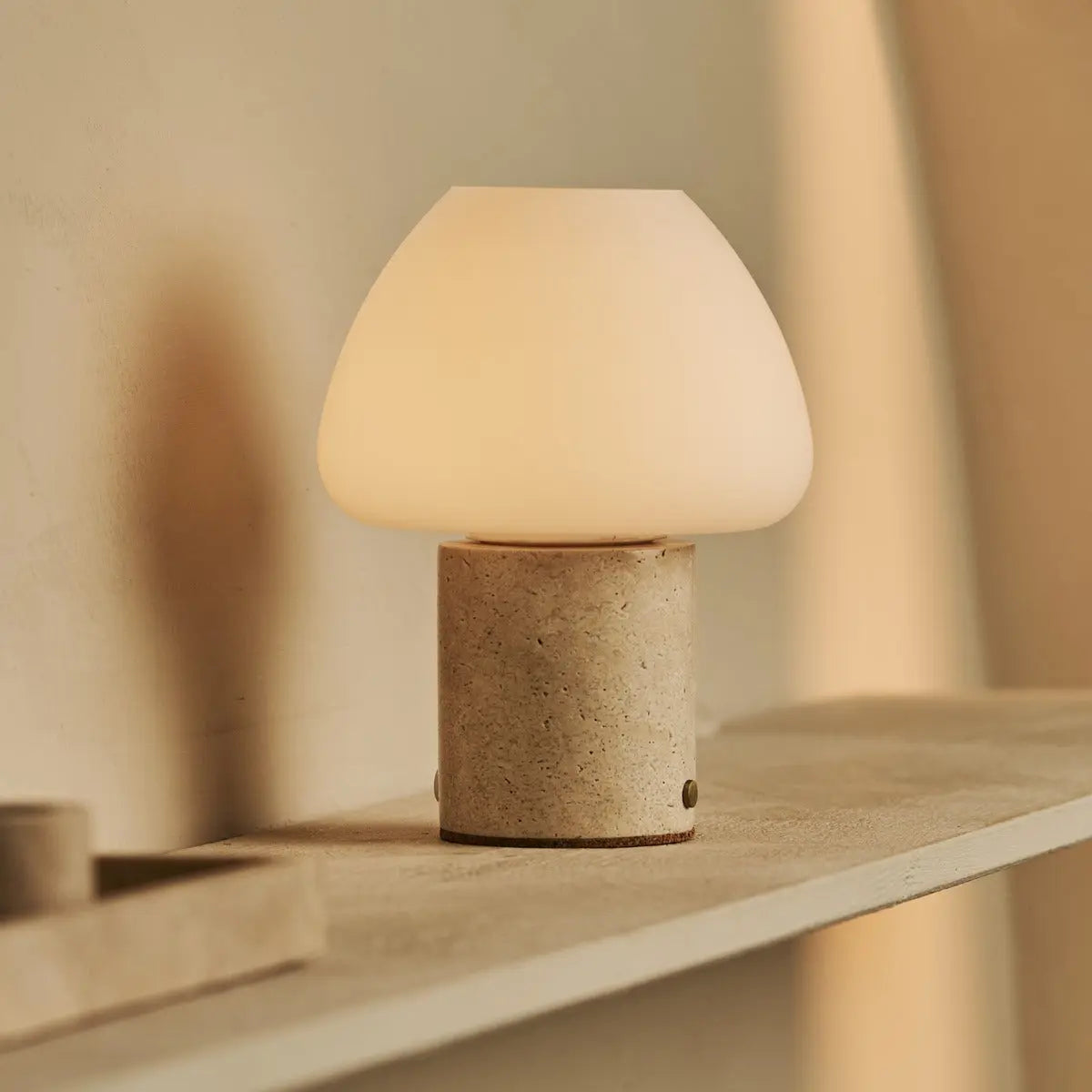 Ostade Beige / Travertino Classico – Unique Travertine Rechargeable Table Lamp with 3 Light Colors & Dimming Function