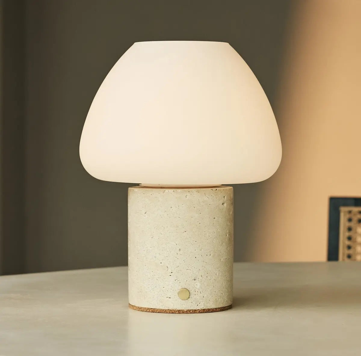 Ostade Beige / Travertino Classico – Unique Travertine Rechargeable Table Lamp with 3 Light Colors & Dimming Function
