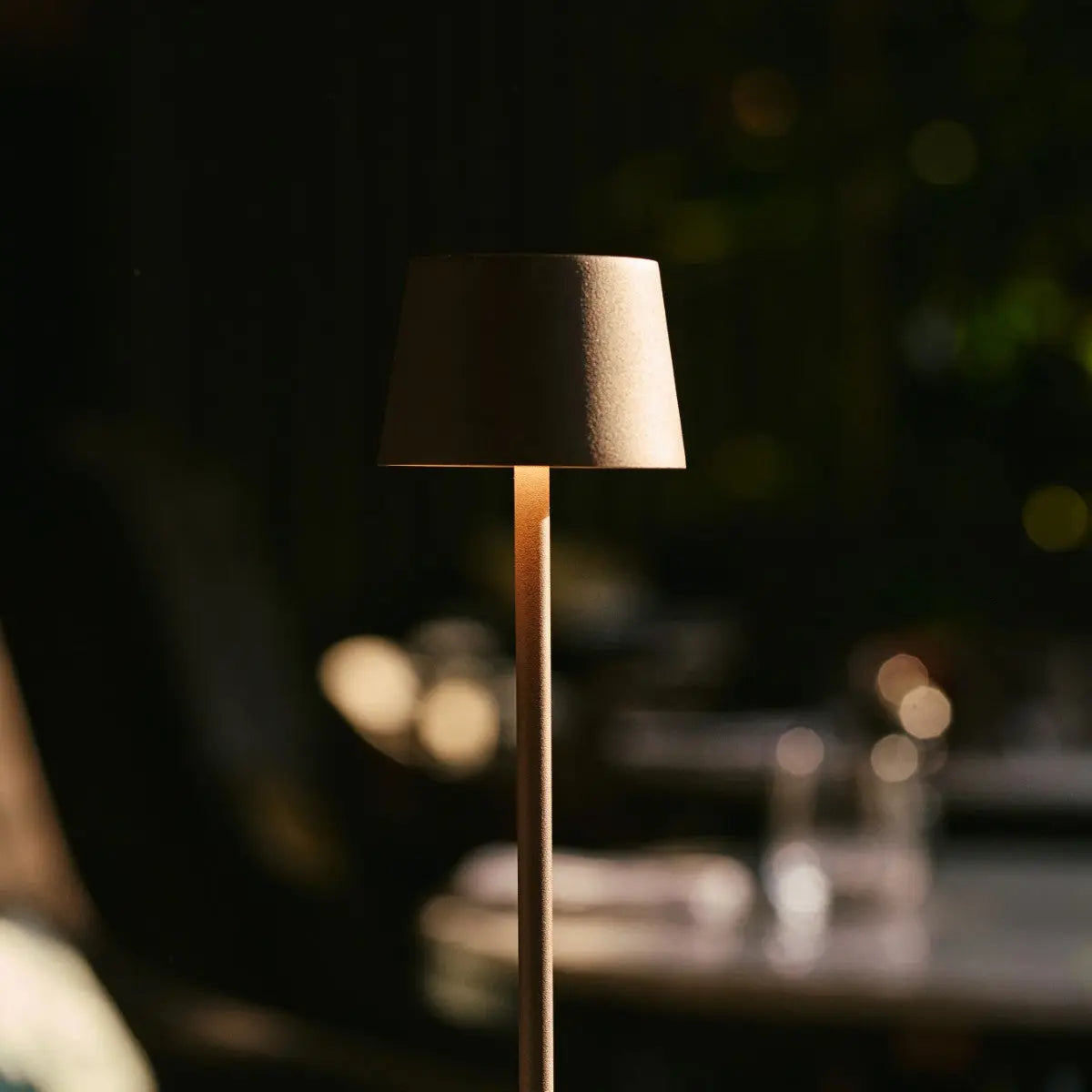 Vondel Mocha Brown Rechargeable and Cordless Lamp Perfect for Hospitality Industry – Wirelessly Rechargeable via Charging Station