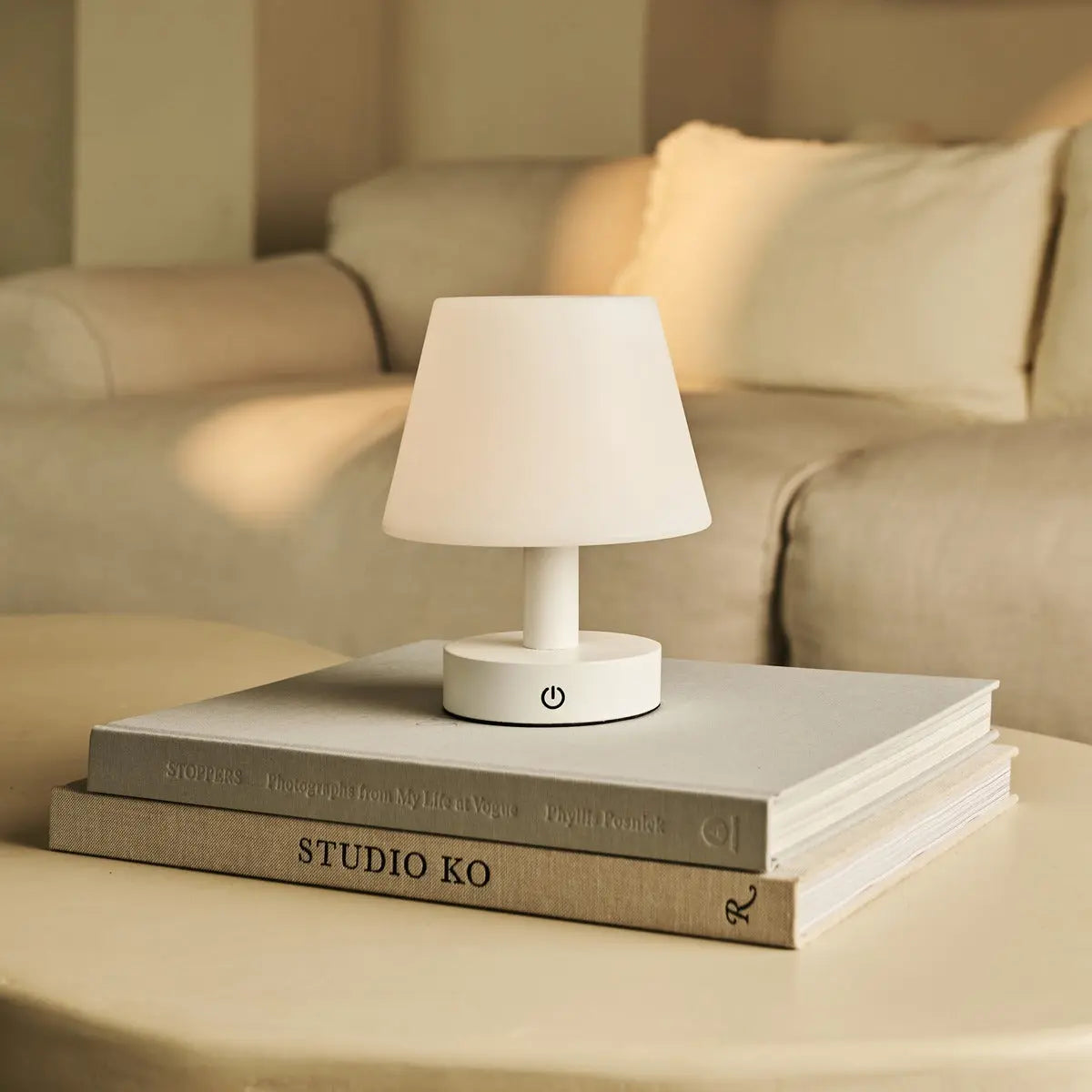 Teddy White Wooden Rechargeable Table Lamp – Dimmable, USB-C, 100-Hour Battery