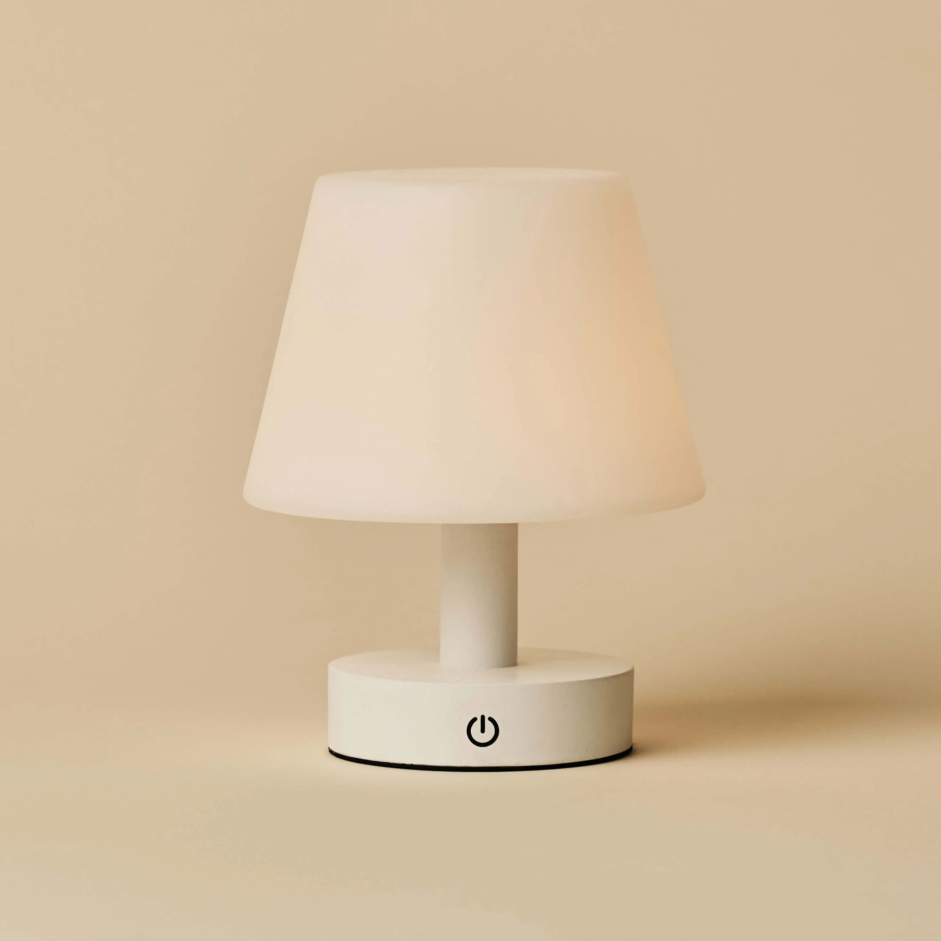 Teddy White Wooden Rechargeable Table Lamp – Dimmable, USB-C, 100-Hour Battery