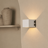 Tess Wit Draadloze Wandlamp | Bewegingssensor, 20 Lichtkeuren & Afstandsbediening