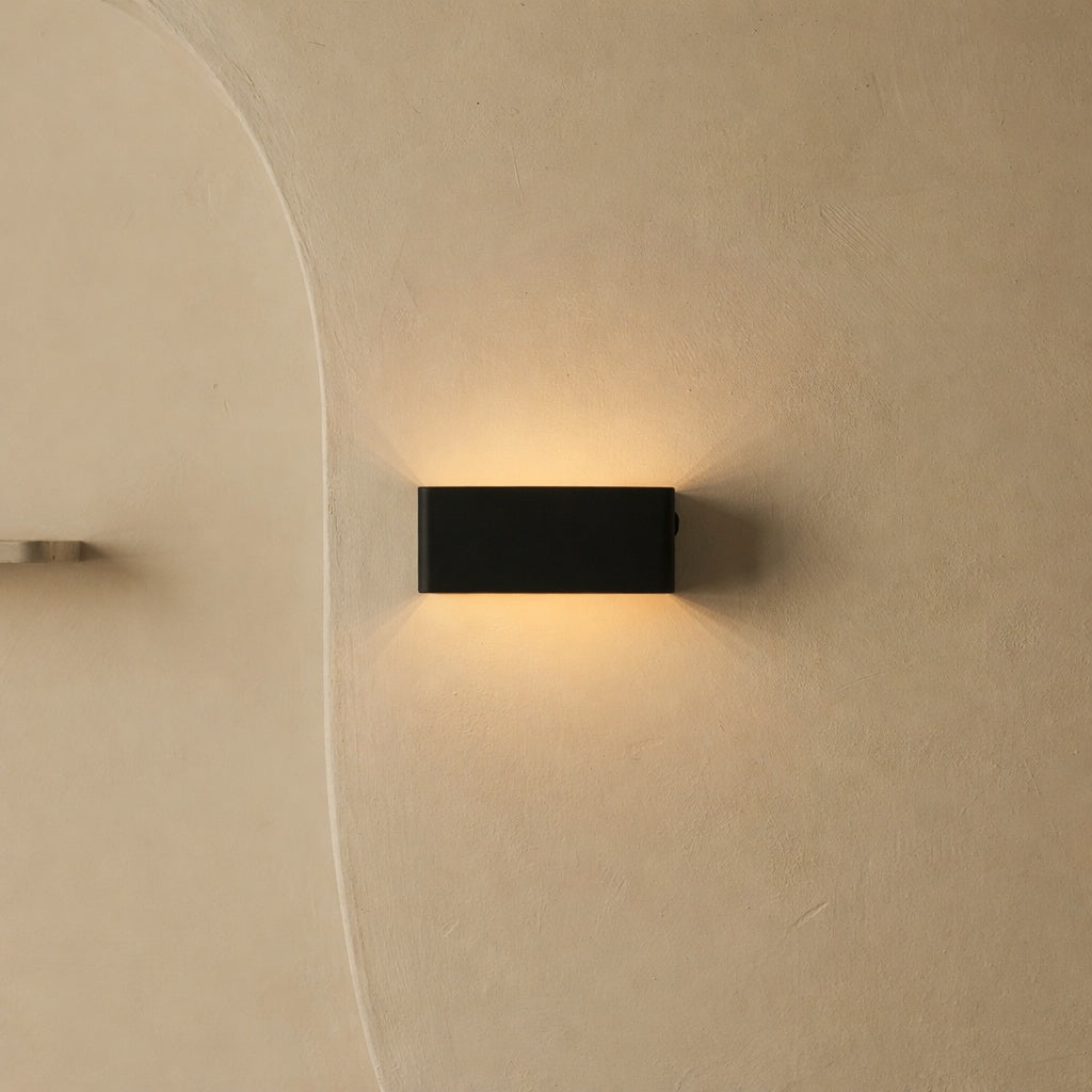 Tessa Black Rechargeable Wall Lamp | Motion sensor, 20 Light Modes & Remote Control