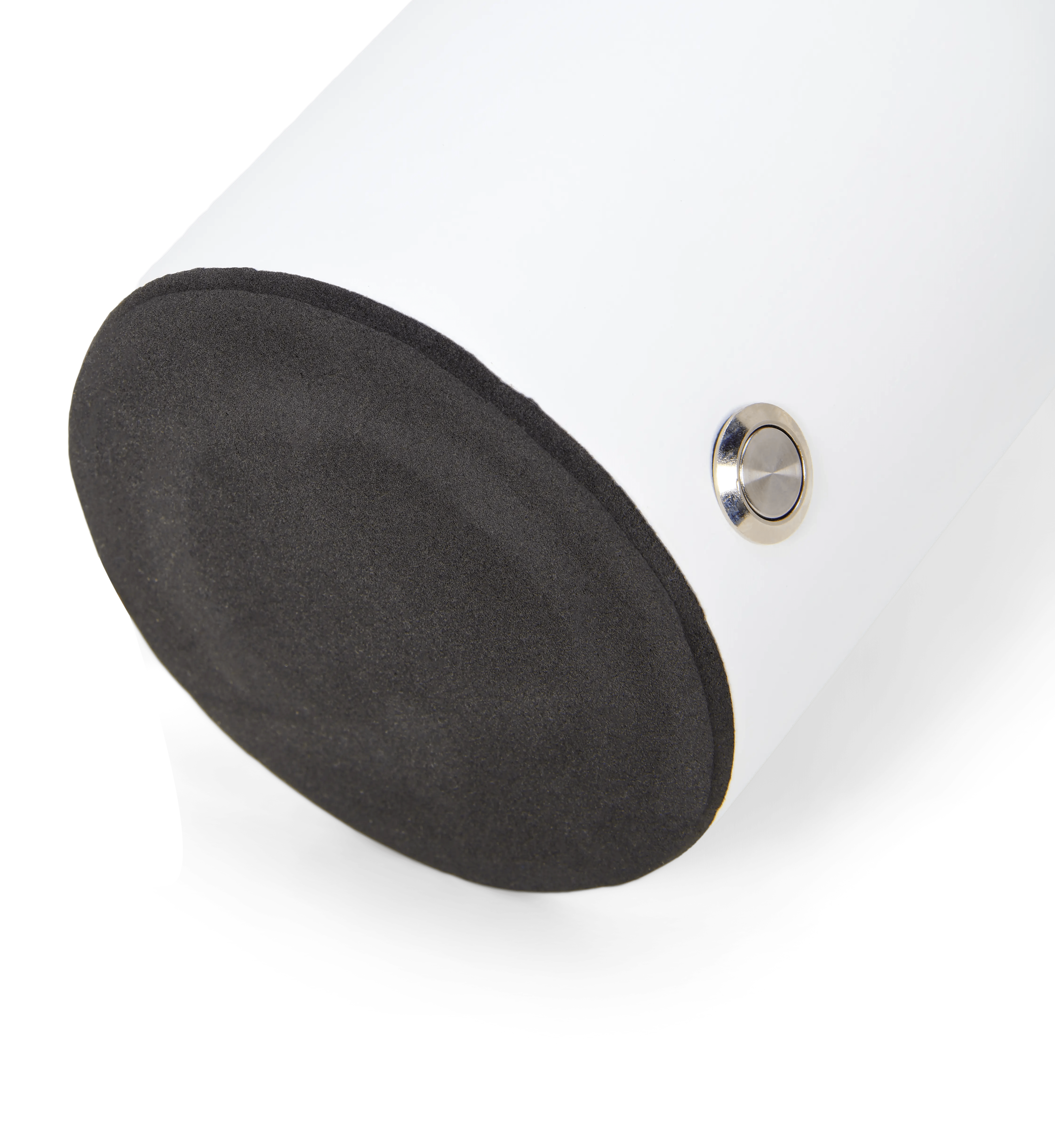 Jape White Metal Table Lamp – Timeless Design, Warm Light, & Elegant Style Tavellio