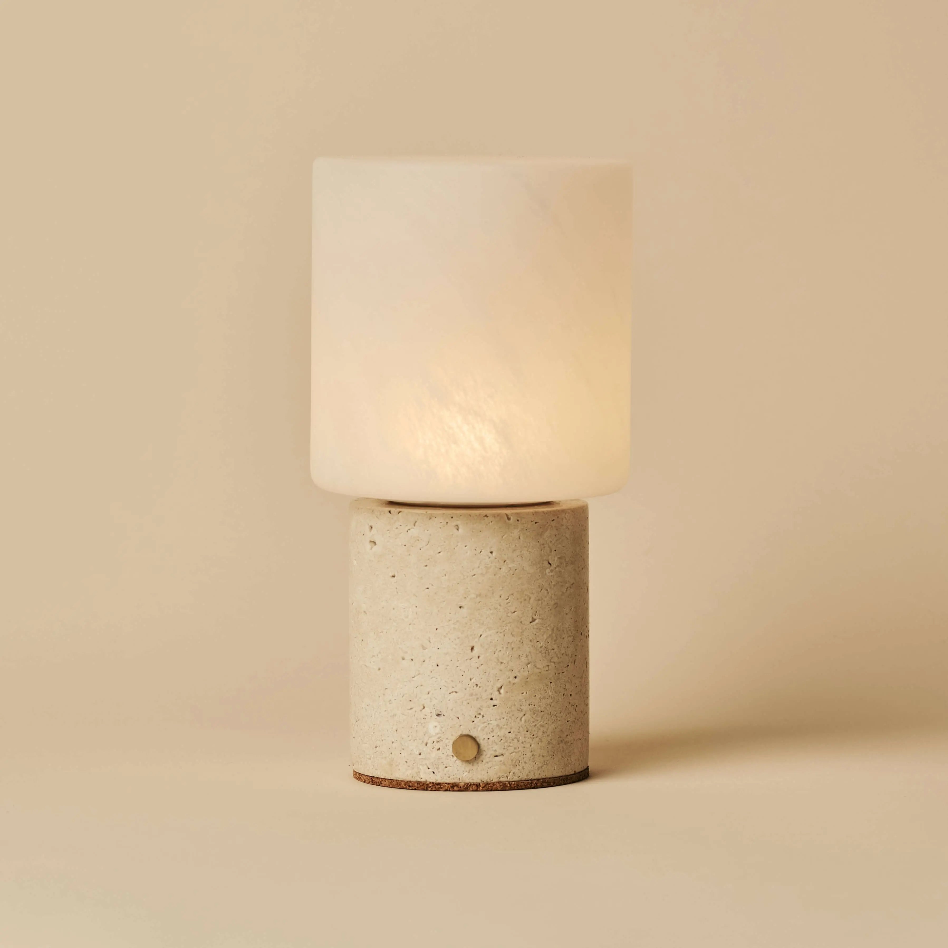 Cuyp Beige / Travertino Classico – Travertine Rechargeable Table Lamp – Cordless, USB Rechargeable & Up to 100 Hours Runtime