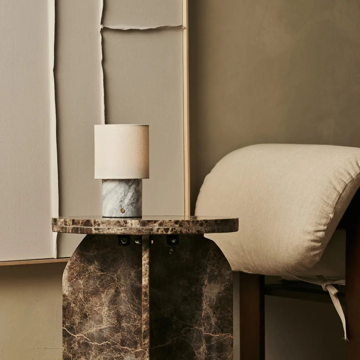 Dou White / Bianco Statuarietto – Marble Rechargeable Table Lamp – Cordless, 3 Light Modes & With Linen Interchangeable Lampshade